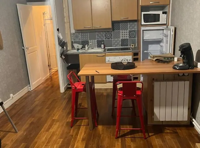 A Proximite De Laval * Soulgé-sur-ouette